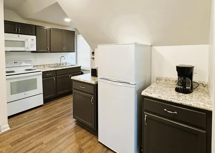 Cozy 1br Retreat - Private - Near Apartment Pittsburgh